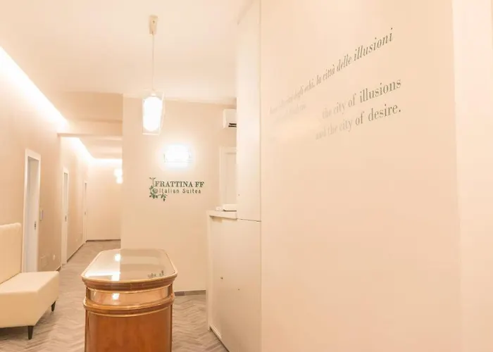 Frattina Ff Italian Gasthuis 4*